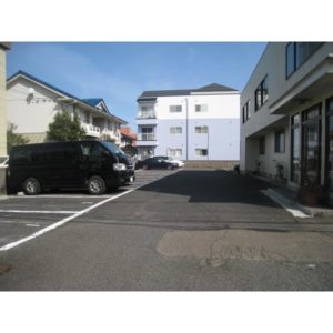 富安２丁目ハローワーク前駐車場