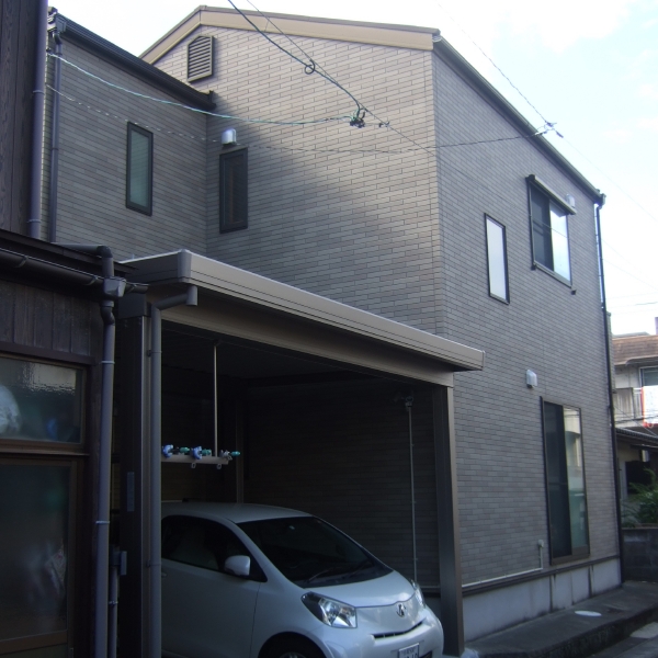 湯所町2丁目借家