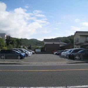 栗谷町粂沢駐車場