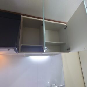 キッチン吊戸棚